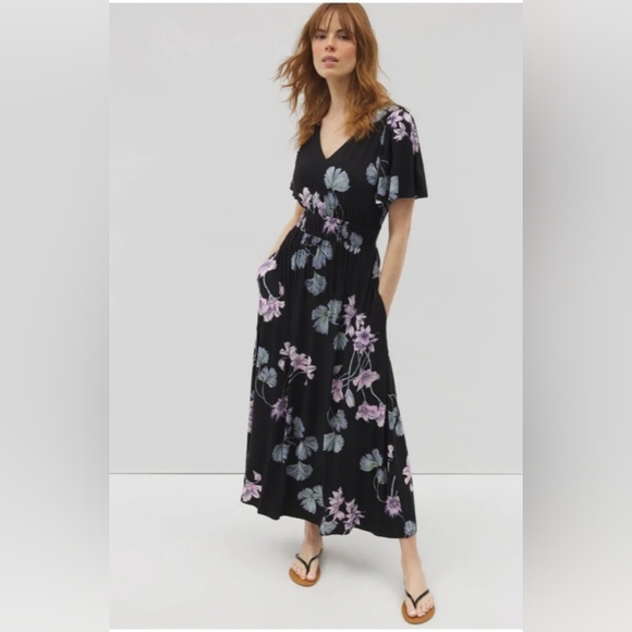 Soma Dresses & Skirts - SOMA Oasis Midi Floral Bra Dress | L